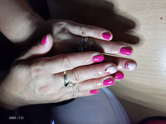 Unghii cu gel