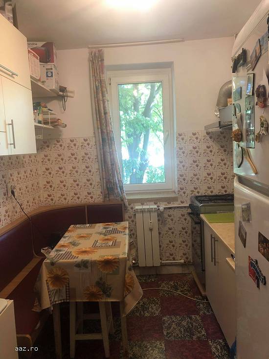 Inchiriem apartament cu 3 camere in Constanta