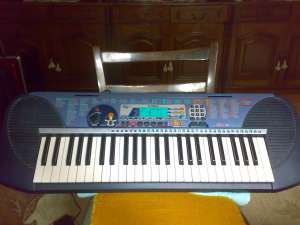 Vand orga Yamaha psr 140 pentu incepatori....