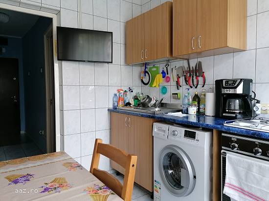 2 camere confort 1,    zona super buna