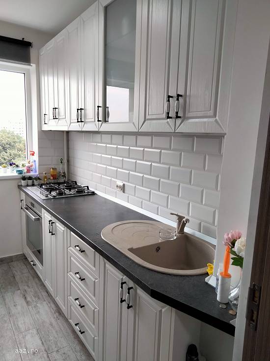 Proprietar apartament 3 camere zona Liviu Rebreanu sector 3 complet renovat