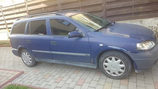 - Opel 2001 Astra -