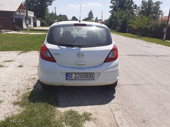 ..Autoturism Opel Corsa..