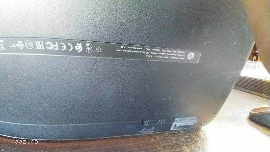 - Laptop  HP 17 -
