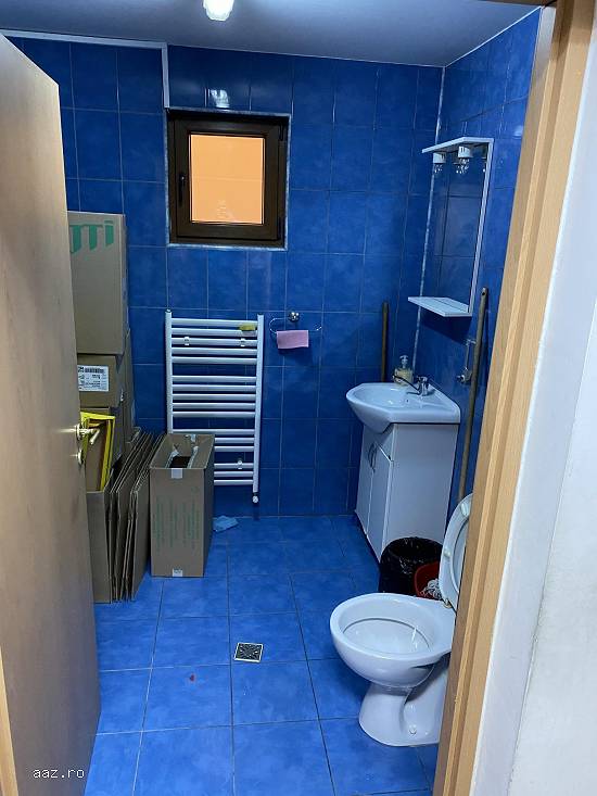 Apartament cu  3 camere - Zalau,   str. Closca...