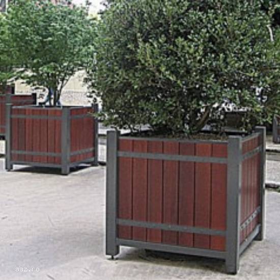 jardiniere arbusti / jardiniere flori