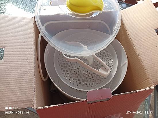 Sterilizator pentru biberoane Laica