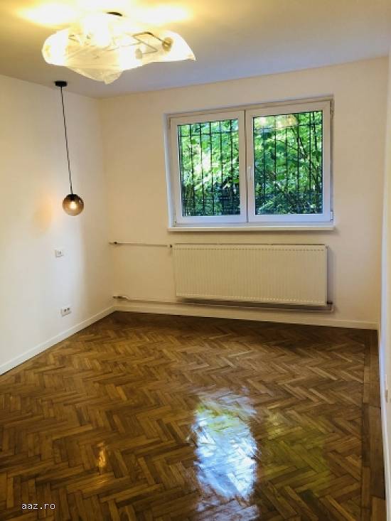 Ap 3 camere,   semidecomandat,  70mp,   Dr. Taberei,   Bucuresti,   118000 euro