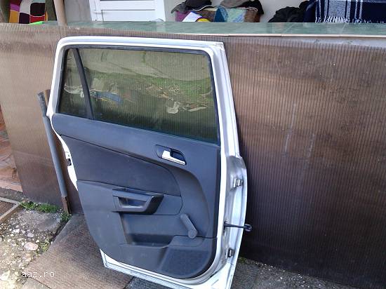 Vand usa stanga spate opel astra h