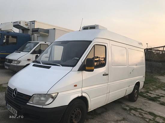 Vand mercedes benz ,   sprinter 313 CDI autoutilitara frigorifica ,  congelare -20 C.
