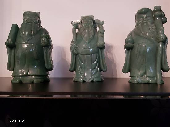 CEI TREI INTELEPTI ,   SCULPTURA JAD (2,  9 Kg/Piesa) HONG KONG