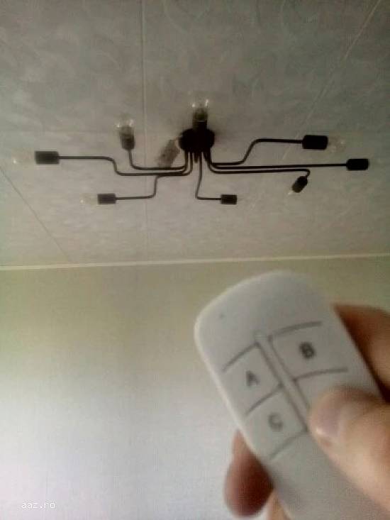 Intrerupator / telecomanda wireless 3 canale 220V instalatie electrica