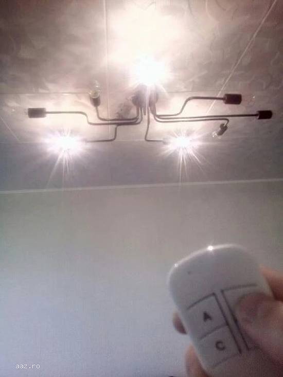 Intrerupator / telecomanda wireless 3 canale 220V instalatie electrica