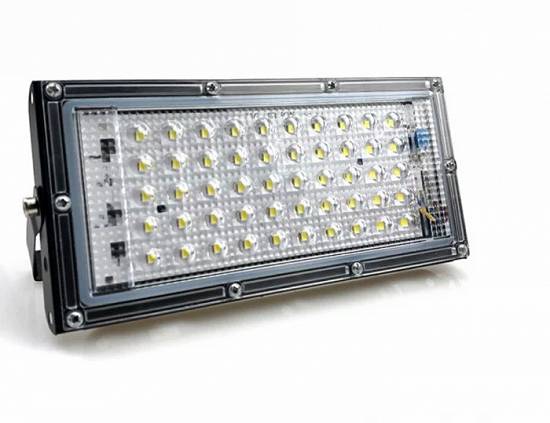 PROIECTOR reflector corp ILUMINAT EXTERIOR led 50W curte gradina casa IEFTIN