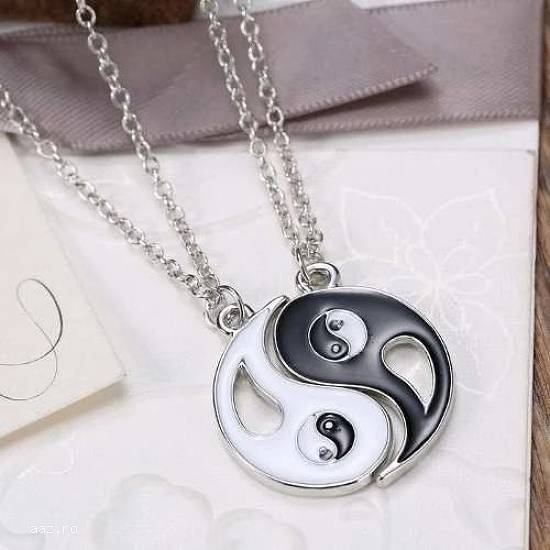 Lant Lantisor pandantiv medalion yin si yang doua jumatati pentru cuplu pret SET