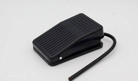 Intrerupator COMUTATOR ELECTRIC pe fir DE PICIOR buton tip pedala ptt