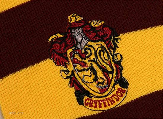 Esarfa FULAR Harry Potter HOGWARTS Gryffindor SCARF haine imbracaminte