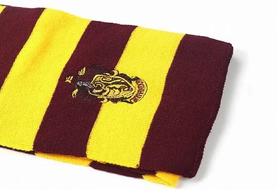 Esarfa FULAR Harry Potter HOGWARTS Gryffindor SCARF haine imbracaminte