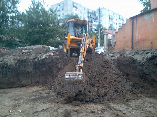 INCHIRIEZ BULDOEXCAVATOR JCB 3CX Bucuresti si ilfov,   Chitila,   Mogosoaia,   Otopeni,   Buftea,   