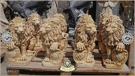 Statuete lei mari și mici pentru curte,   grădină,   porți și garduri.