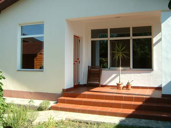 Casa 164mp,  teren 450mp,   Otopeni,   269000 euro