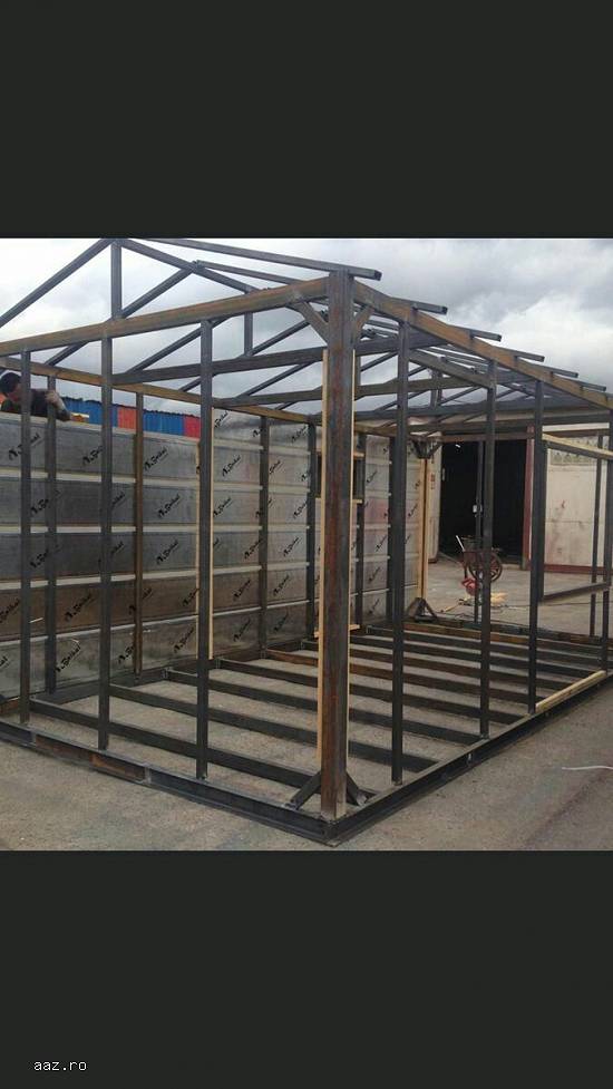 Vând hale metalice 0756577848