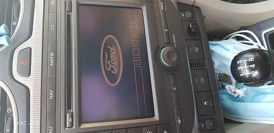 Vând Ford Focus II