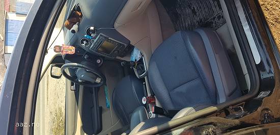 Vând Ford Focus II