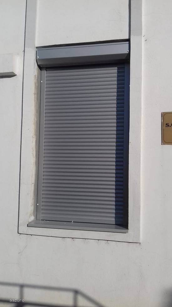 Rulouri Exterioare Victoria