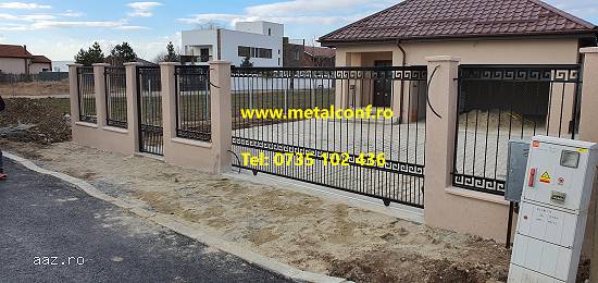 PORTI GARDURI BALUSTRADE FIER FORJAT