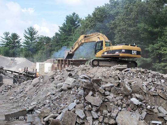 Demolare constructii civile si constructii industrale