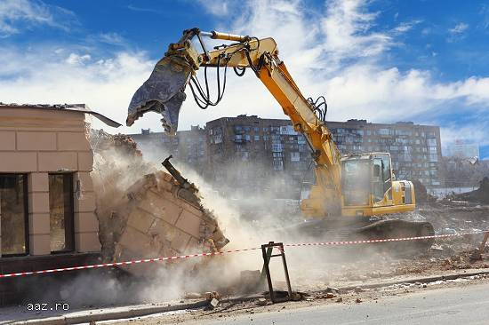 Demolare constructii civile si constructii industrale