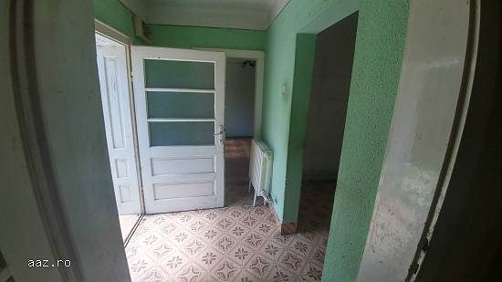 Proprietate imobiliara formata din teren si constructii - Seini 4A - Maramures
