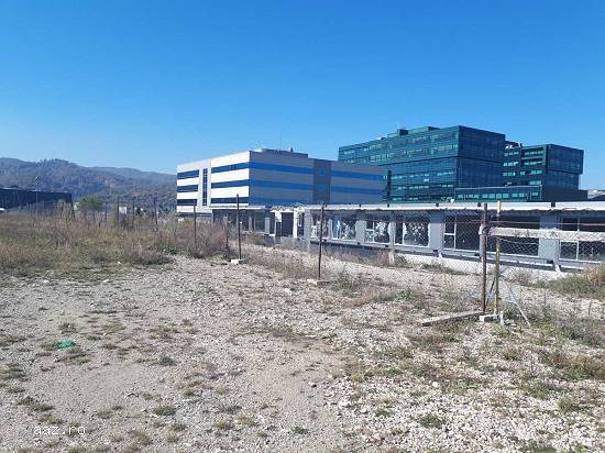 Proprietate imobiliara pretabila proiect rezidential sau comercial - Brasov.