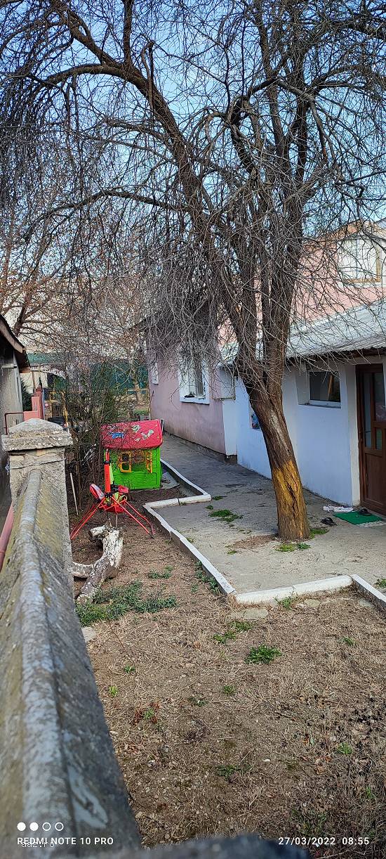Casa cu teren