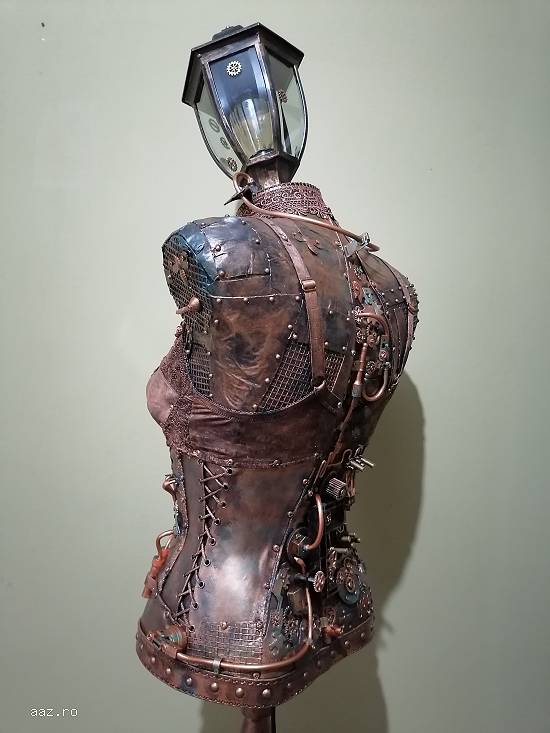 Lampa manechin steampunk/gothic/retro/vintage