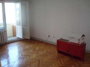 TRANSILVANIEI INCHIRIEZ APARTAMENT 4 CAMARE NEMOBILAT