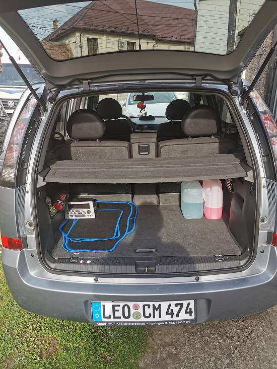 Vând urgent Opel Meriva 2003,    benzină,    motor 1,   6. Preț 2800 Euro