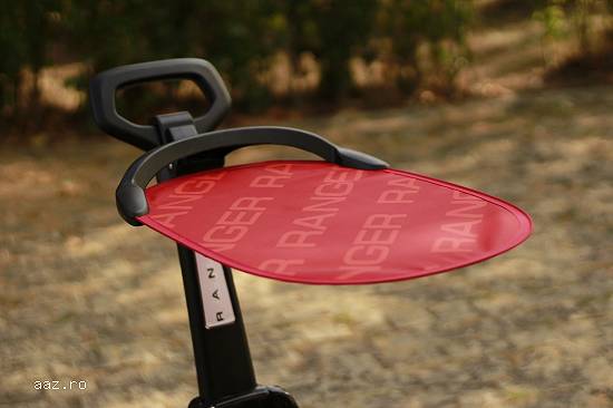 Masinuta electrica pentru copii 3 in 1 Ford Ranger 35W 6V și cu pedala #red