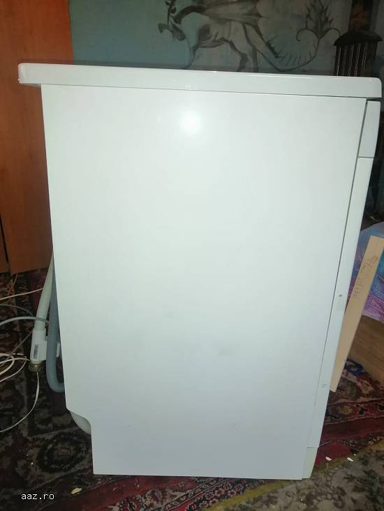 Mașină de spălat vase Electrolux