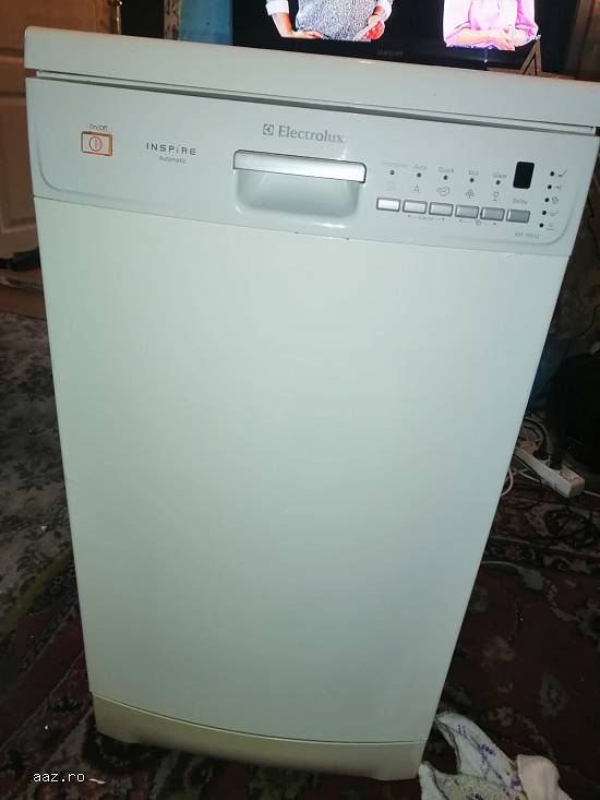 Mașină de spălat vase Electrolux