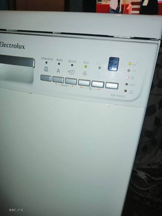 Mașină de spălat vase Electrolux