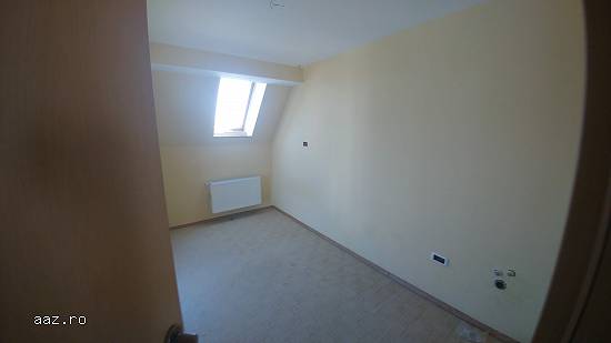 Proprietate imobiliara - teren si constructii - Braşov