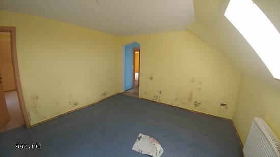 Proprietate imobiliara - teren si constructii - Braşov