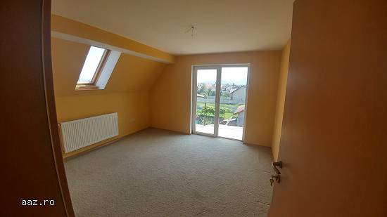 Proprietate imobiliara - teren si constructii - Braşov
