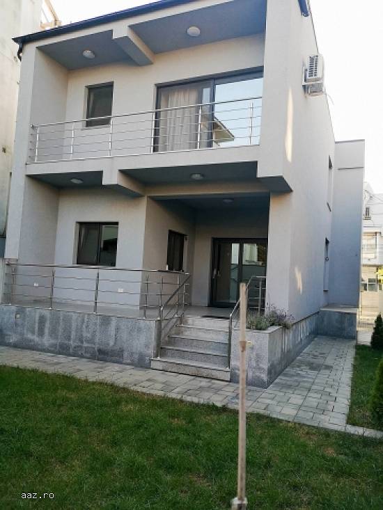 Vila 228mp,   Ploiesti Prahova,   400000euro
