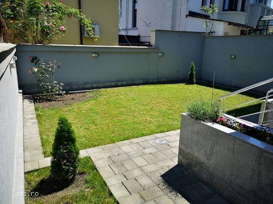 Vila 228mp,   Ploiesti Prahova,   400000euro