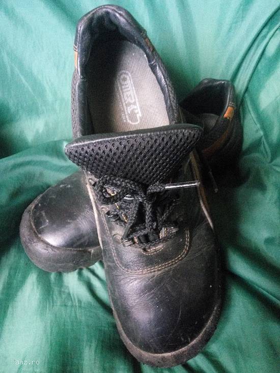 Pantofi lucru cu varf otel de la Otter EN345 marime 44
