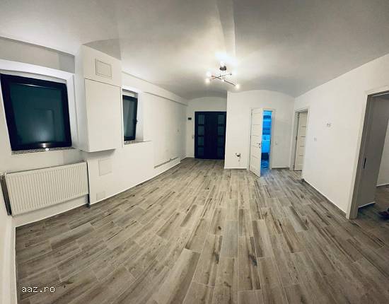 inchiriez spatiu comercial central