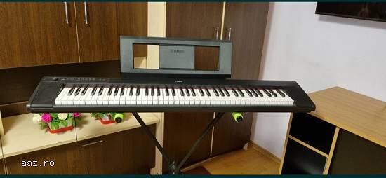 PIAN Yamaha NP-32 Piaggero Black